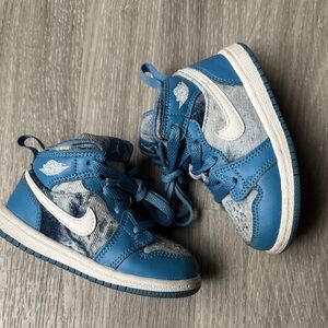 Nike Kids Denim Blue and White Sneakers